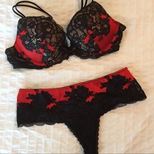 Victoria’s Secret Lingerie Set